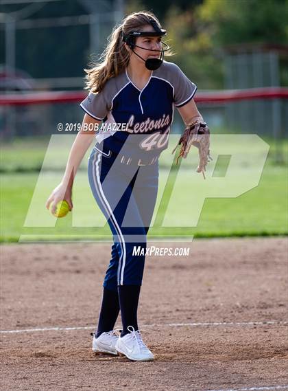 Thumbnail 3 in Leetonia @ Columbiana (OHSAA Round 1 Playoff) photogallery.