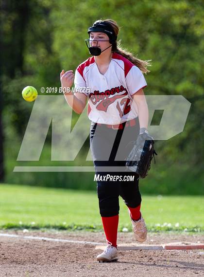 Thumbnail 1 in Leetonia @ Columbiana (OHSAA Round 1 Playoff) photogallery.