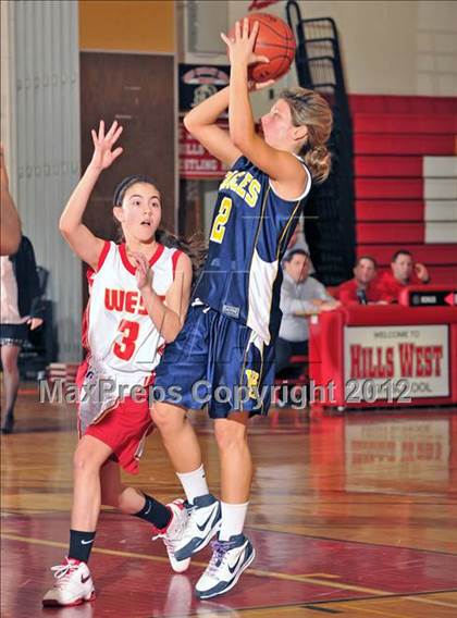 Thumbnail 2 in West Babylon @ Half Hollow Hills West photogallery.