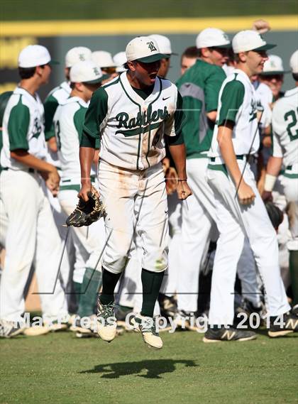 Thumbnail 1 in Reagan vs. Atascocita (UIL 5A Semifinal) photogallery.