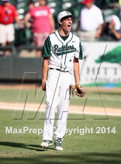 Thumbnail 3 in Reagan vs. Atascocita (UIL 5A Semifinal) photogallery.