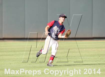 Thumbnail 2 in Reagan vs. Atascocita (UIL 5A Semifinal) photogallery.