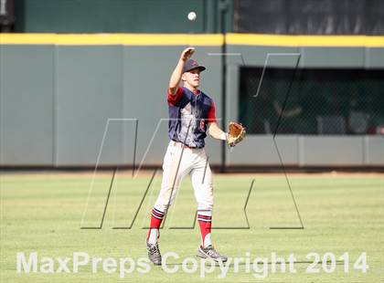 Thumbnail 3 in Reagan vs. Atascocita (UIL 5A Semifinal) photogallery.