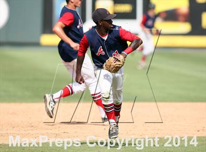 Thumbnail 3 in Reagan vs. Atascocita (UIL 5A Semifinal) photogallery.