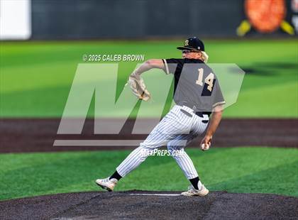 Thumbnail 2 in Lehi vs. Davis (UHSAA 6A Bracket Play) photogallery.
