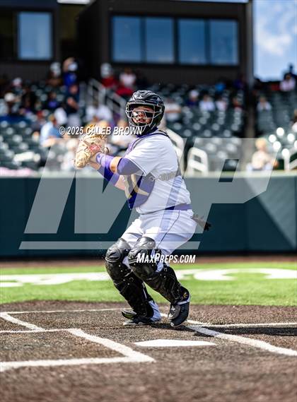 Thumbnail 2 in Lehi vs. Davis (UHSAA 6A Bracket Play) photogallery.