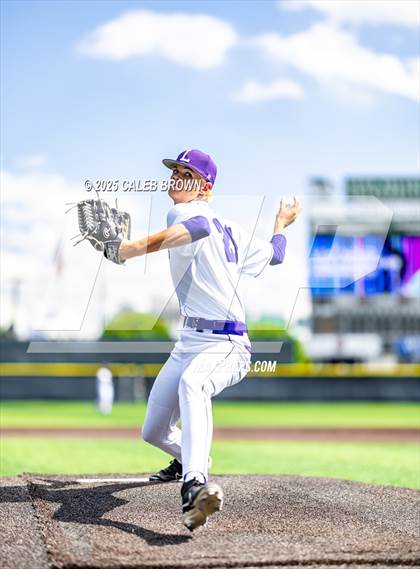 Thumbnail 1 in Lehi vs. Davis (UHSAA 6A Bracket Play) photogallery.