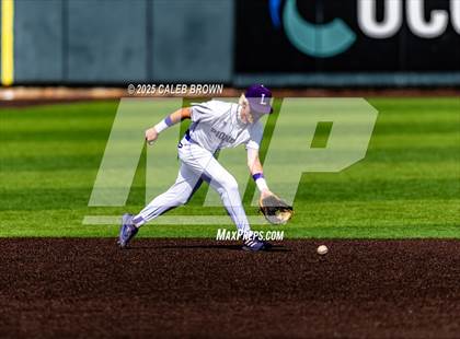 Thumbnail 1 in Lehi vs. Davis (UHSAA 6A Bracket Play) photogallery.