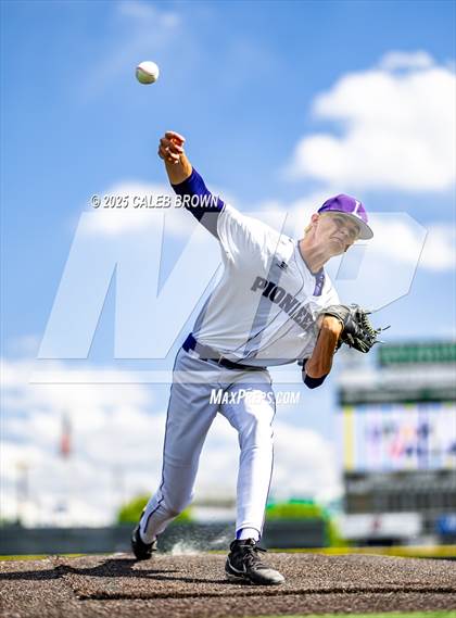Thumbnail 1 in Lehi vs. Davis (UHSAA 6A Bracket Play) photogallery.