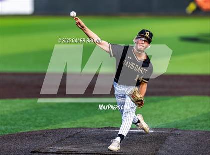 Thumbnail 1 in Lehi vs. Davis (UHSAA 6A Bracket Play) photogallery.