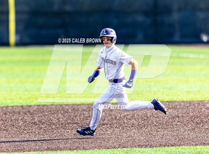 Thumbnail 2 in Lehi vs. Davis (UHSAA 6A Bracket Play) photogallery.