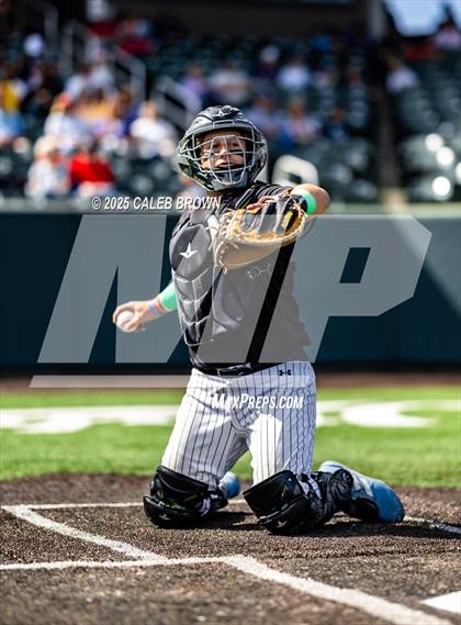 Thumbnail 2 in Lehi vs. Davis (UHSAA 6A Bracket Play) photogallery.