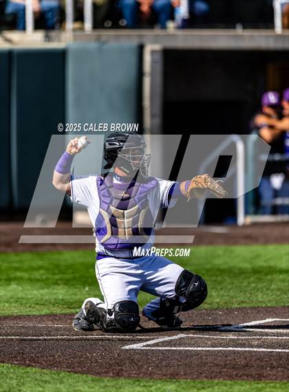 Thumbnail 1 in Lehi vs. Davis (UHSAA 6A Bracket Play) photogallery.