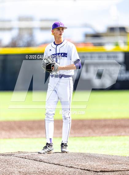 Thumbnail 3 in Lehi vs. Davis (UHSAA 6A Bracket Play) photogallery.