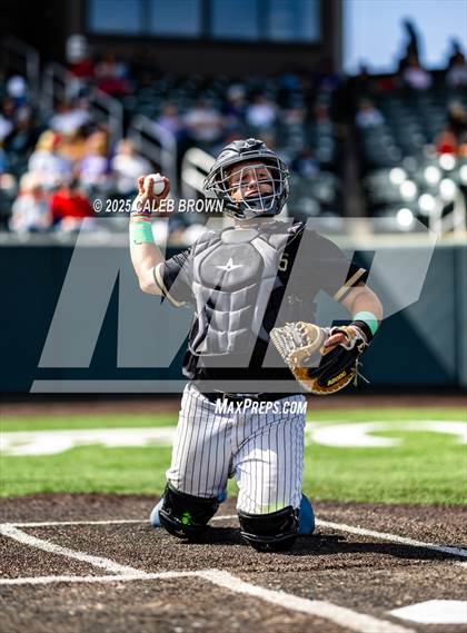 Thumbnail 2 in Lehi vs. Davis (UHSAA 6A Bracket Play) photogallery.
