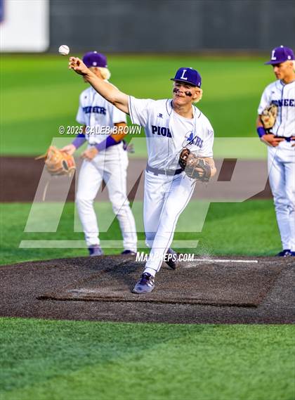Thumbnail 1 in Lehi vs. Davis (UHSAA 6A Bracket Play) photogallery.