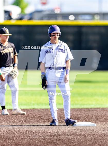 Thumbnail 1 in Lehi vs. Davis (UHSAA 6A Bracket Play) photogallery.