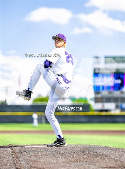 Thumbnail 2 in Lehi vs. Davis (UHSAA 6A Bracket Play) photogallery.