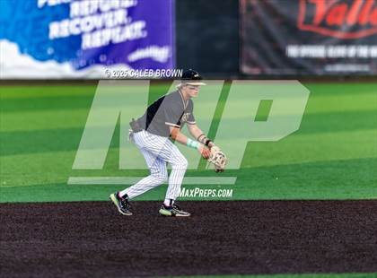 Thumbnail 3 in Lehi vs. Davis (UHSAA 6A Bracket Play) photogallery.