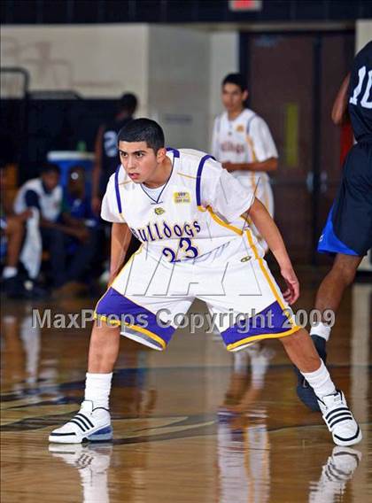 Thumbnail 2 in McAllen vs. Westside (McDonalds Texas Invitational) photogallery.