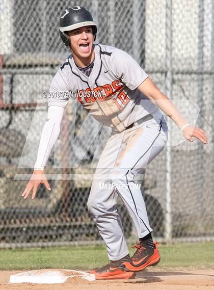 Thumbnail 1 in Alhambra vs South Pasadena photogallery.