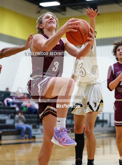 Thumbnail 1 in Sherman @ Denison photogallery.