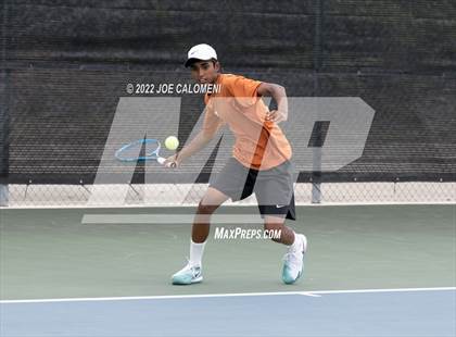 Thumbnail 3 in Round Rock Westwood vs Memorial (UIL 6A Boys Doubles Tennis State Semifinal) photogallery.