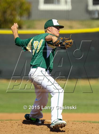 Thumbnail 1 in Alemany @ Canyon photogallery.