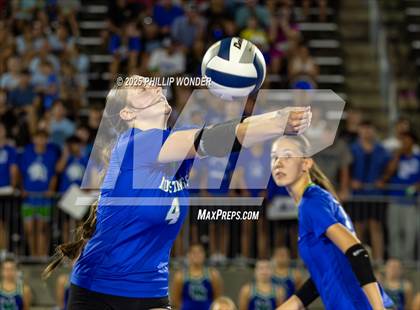 Thumbnail 2 in Millard North vs Millard West (Battle at Buell) photogallery.