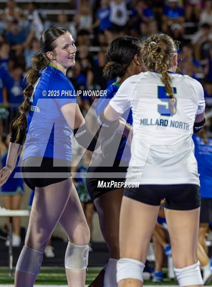Thumbnail 3 in Millard North vs Millard West (Battle at Buell) photogallery.