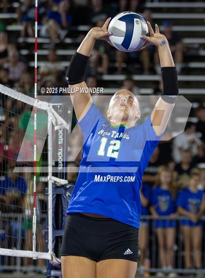 Thumbnail 1 in Millard North vs Millard West (Battle at Buell) photogallery.