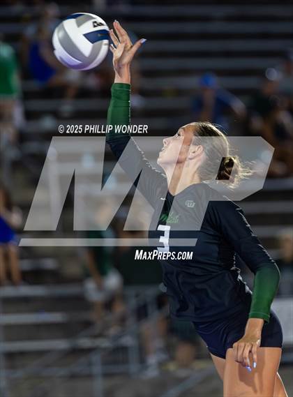 Thumbnail 1 in Millard North vs Millard West (Battle at Buell) photogallery.