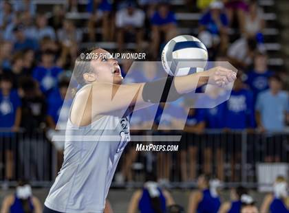 Thumbnail 2 in Millard North vs Millard West (Battle at Buell) photogallery.