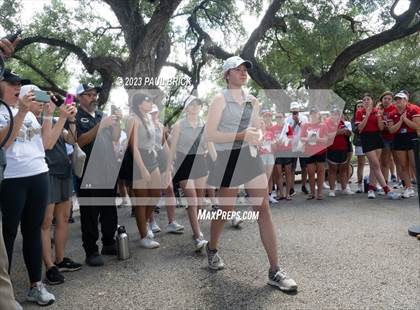 Thumbnail 1 in UIL 2A Girls Golf (Medals) photogallery.