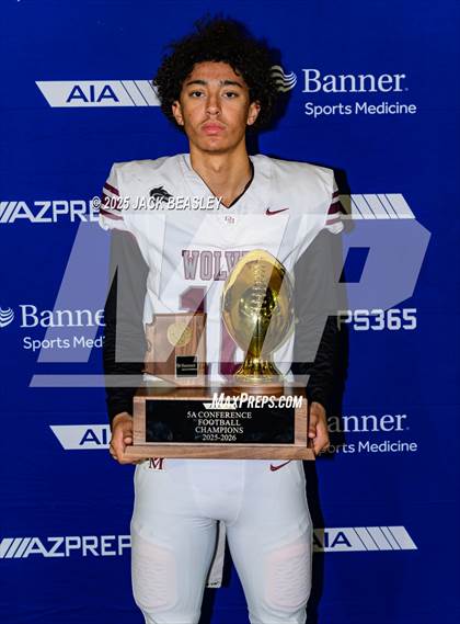 Thumbnail 3 in Desert Mountain vs Canyon View (AIA 5A Final Awards) photogallery.