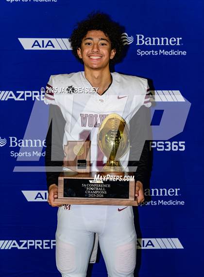 Thumbnail 2 in Desert Mountain vs Canyon View (AIA 5A Final Awards) photogallery.