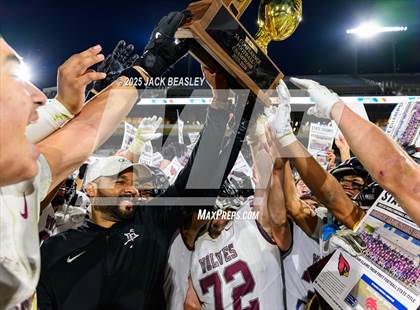 Thumbnail 2 in Desert Mountain vs Canyon View (AIA 5A Final Awards) photogallery.