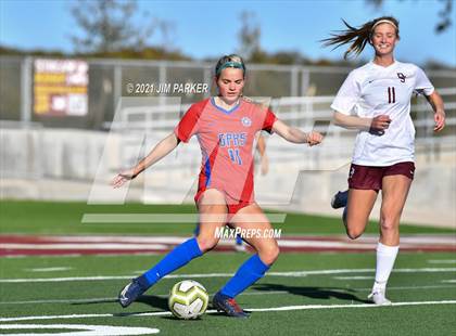 Thumbnail 3 in Gregory-Portland vs. Dripping Springs (Dripping Springs Invitational) photogallery.