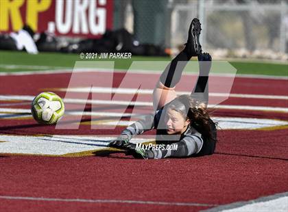 Thumbnail 2 in Gregory-Portland vs. Dripping Springs (Dripping Springs Invitational) photogallery.