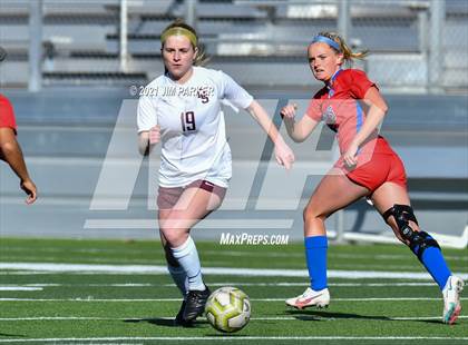 Thumbnail 3 in Gregory-Portland vs. Dripping Springs (Dripping Springs Invitational) photogallery.
