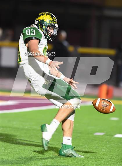 Thumbnail 2 in Show Low vs. Thatcher (AIA 3A Semifinal) photogallery.