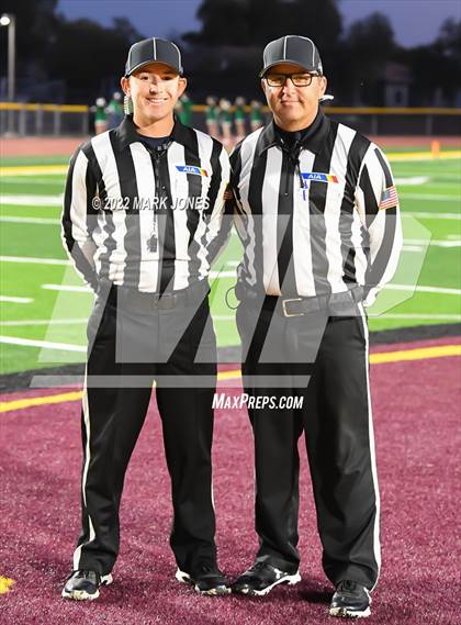 Thumbnail 3 in Show Low vs. Thatcher (AIA 3A Semifinal) photogallery.