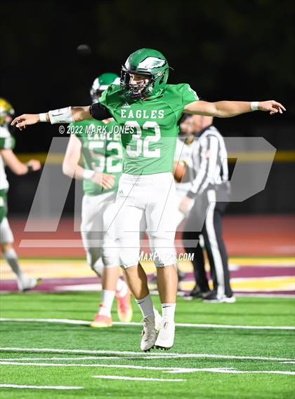 Thumbnail 3 in Show Low vs. Thatcher (AIA 3A Semifinal) photogallery.