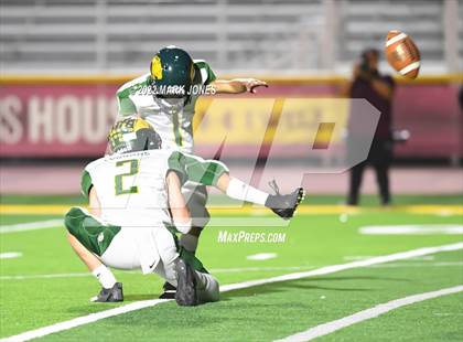 Thumbnail 3 in Show Low vs. Thatcher (AIA 3A Semifinal) photogallery.