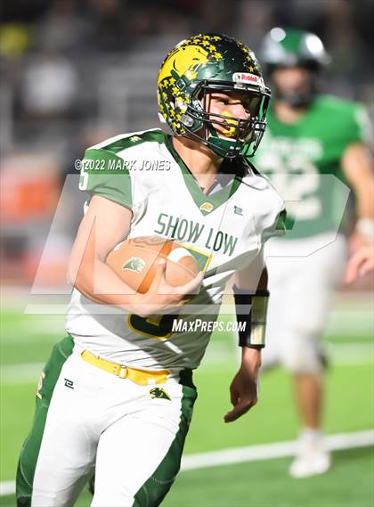 Thumbnail 2 in Show Low vs. Thatcher (AIA 3A Semifinal) photogallery.