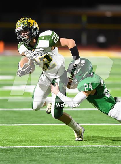 Thumbnail 3 in Show Low vs. Thatcher (AIA 3A Semifinal) photogallery.