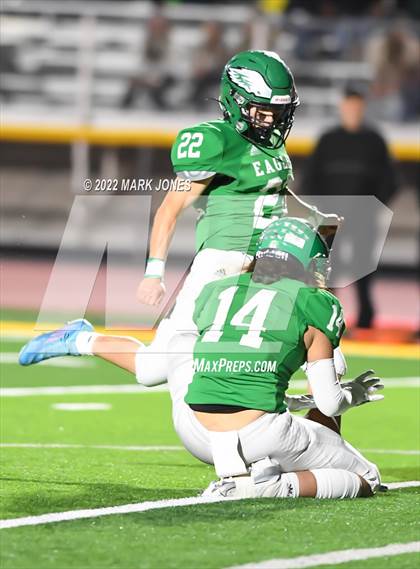Thumbnail 2 in Show Low vs. Thatcher (AIA 3A Semifinal) photogallery.