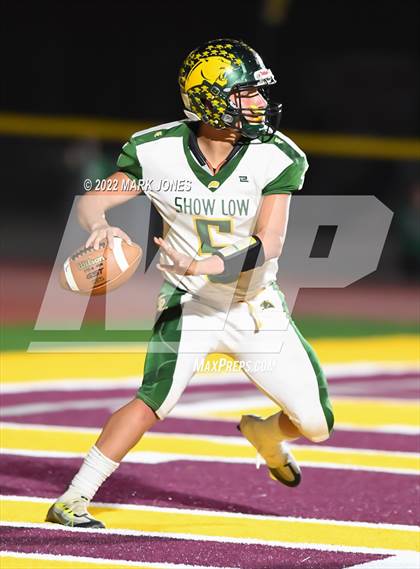 Thumbnail 2 in Show Low vs. Thatcher (AIA 3A Semifinal) photogallery.