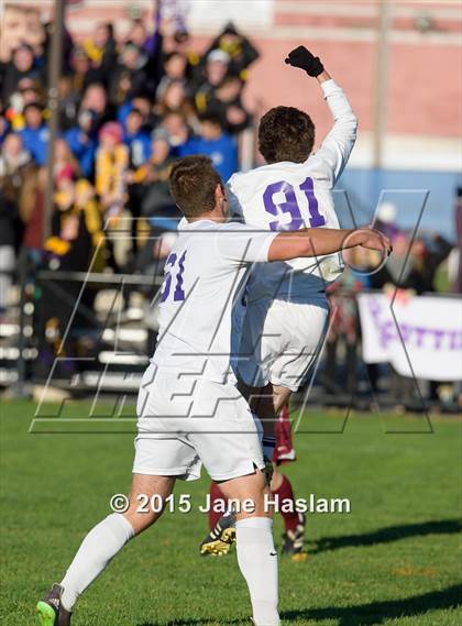Thumbnail 2 in Ithaca vs. Ballston Spa (NYSPHSAA Class AA Semifinal) photogallery.