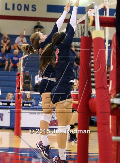Thumbnail 3 in East View @ Leander photogallery.
